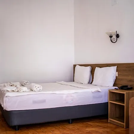 Nagi Szálloda 3*