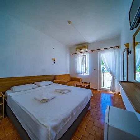 Nagi Hotel