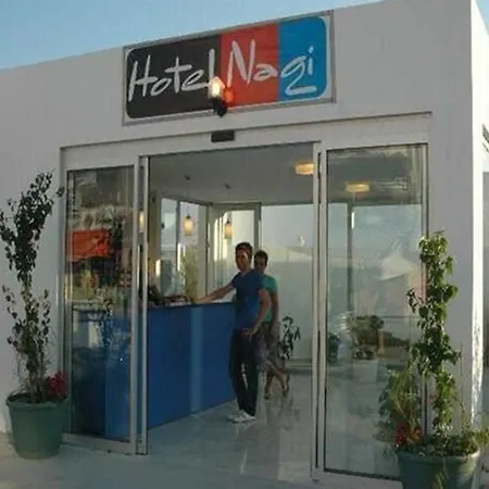 فندق ناجي بيتش غومْبيت
