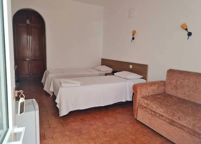 Nagi Hotel 3*