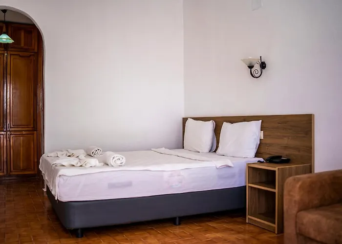 Nagi Szálloda 3*